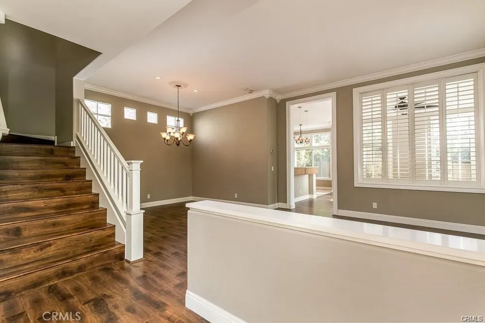2717 Plumb Tustin, CA 92782