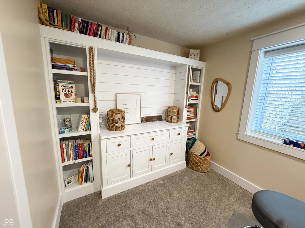 2225 Silver Rose Drive Avon, IN 46123