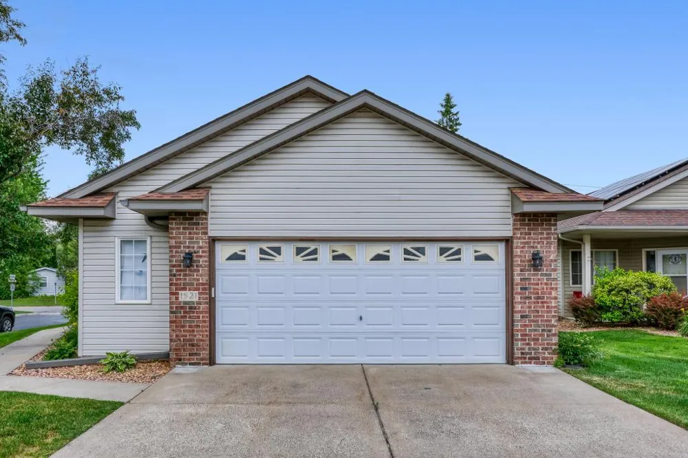 1521 Wyldwood Lane NE Spring Lake Park, MN 55432