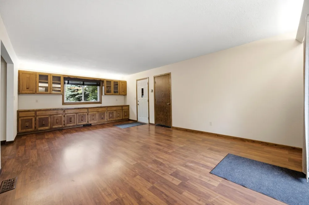1031 Joseph Street Hawley, MN 56549