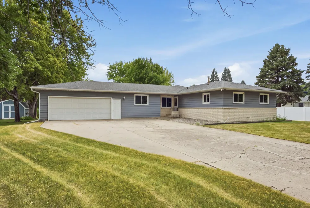1031 Joseph Street Hawley, MN 56549