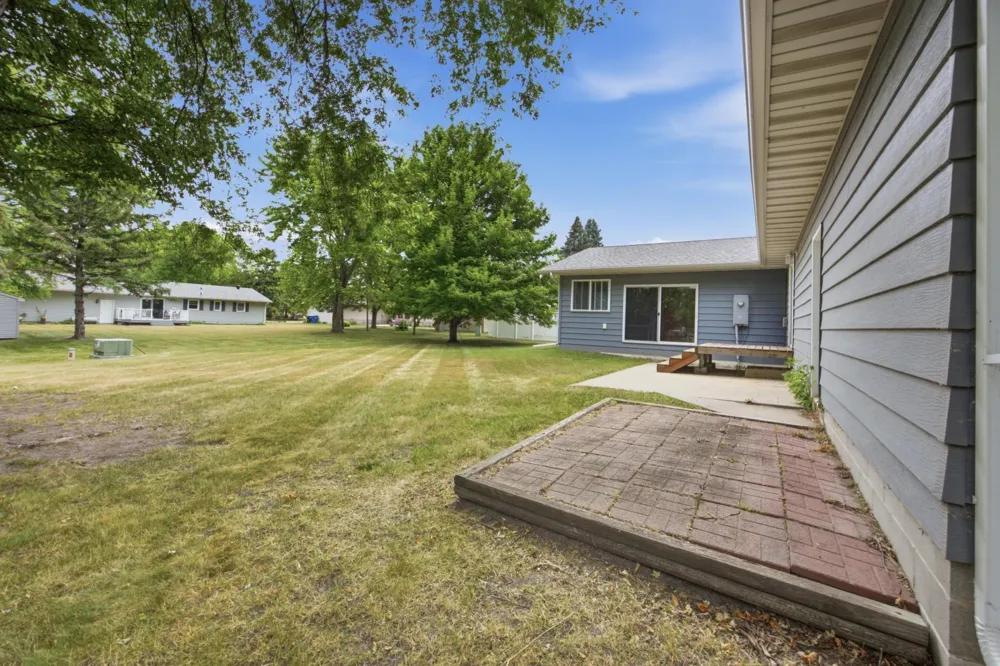 1031 Joseph Street Hawley, MN 56549