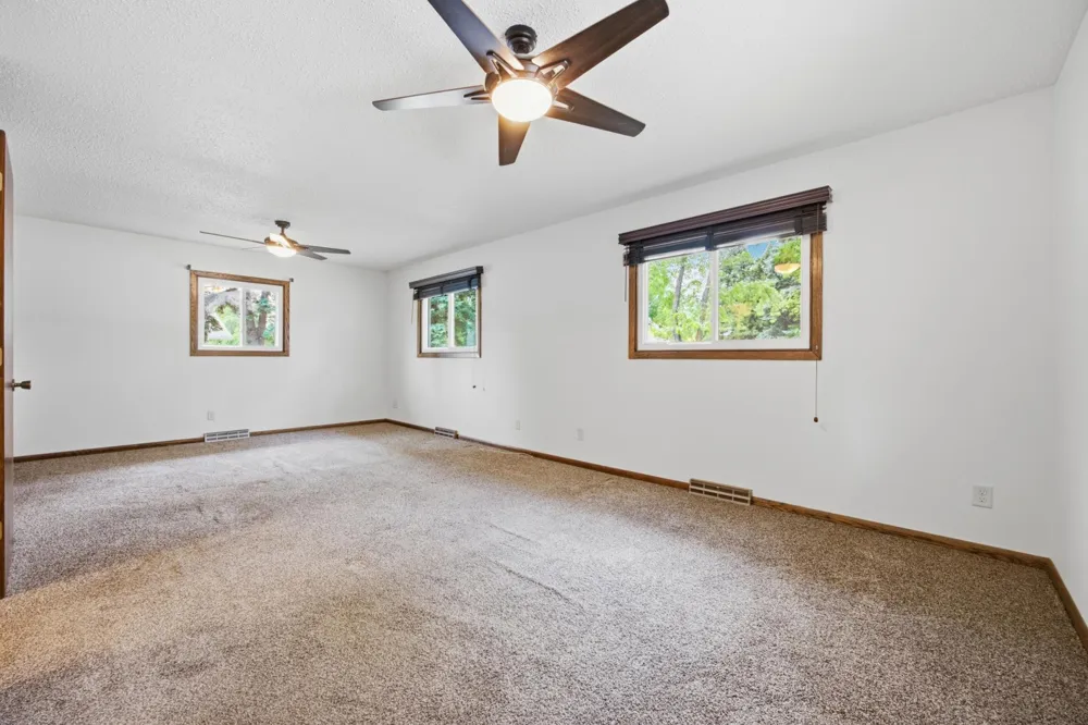 1031 Joseph Street Hawley, MN 56549