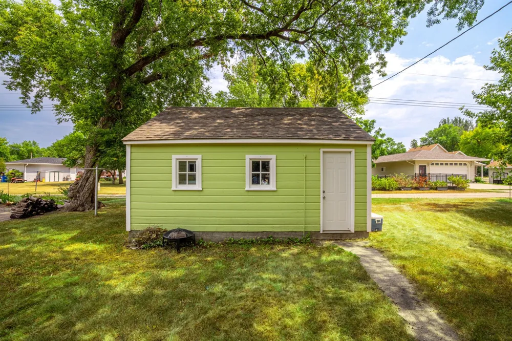 214 4th Street NE Barnesville, MN 56514