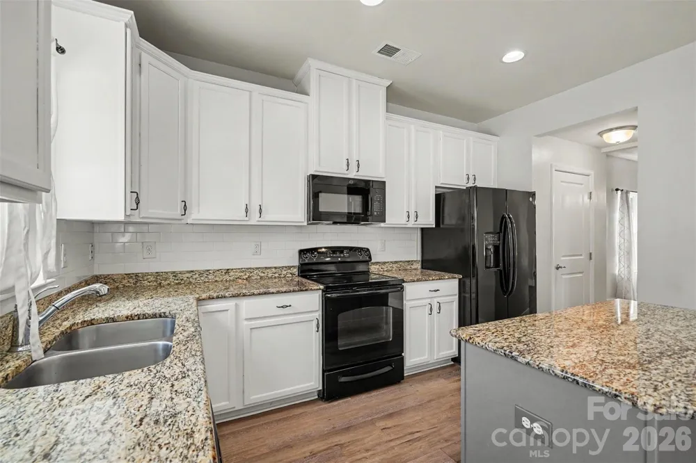 10924 Tailwater Street Davidson, NC 28036