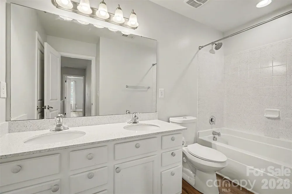 10924 Tailwater Street Davidson, NC 28036
