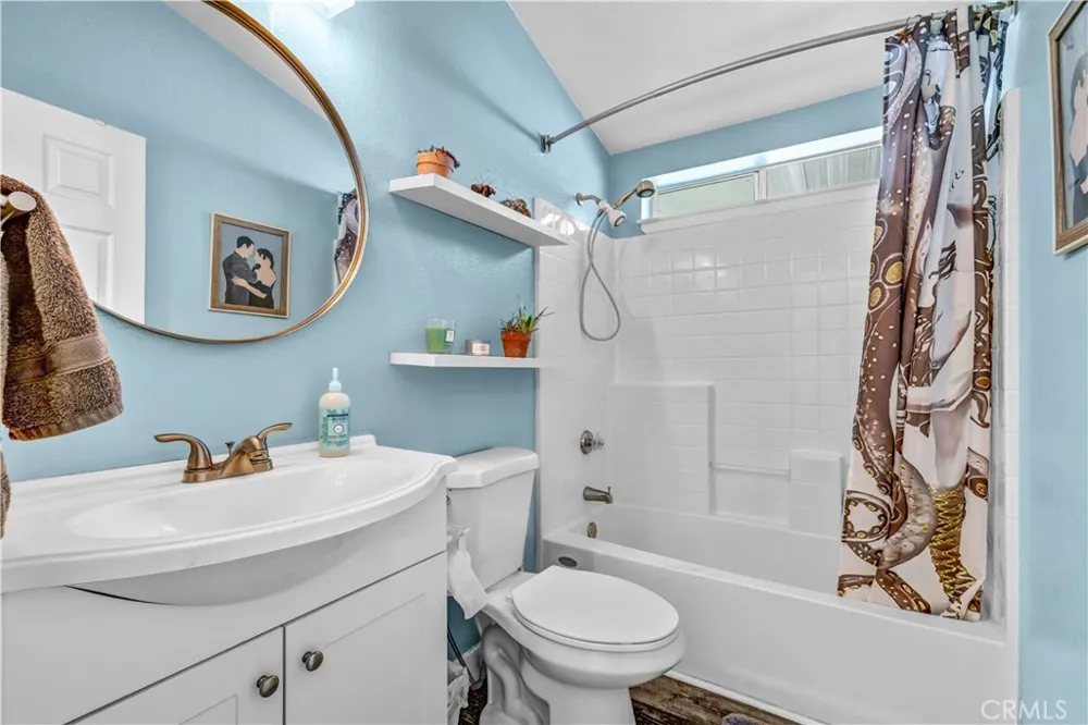 80 Huntington Street #218 Huntington Beach, CA 92648