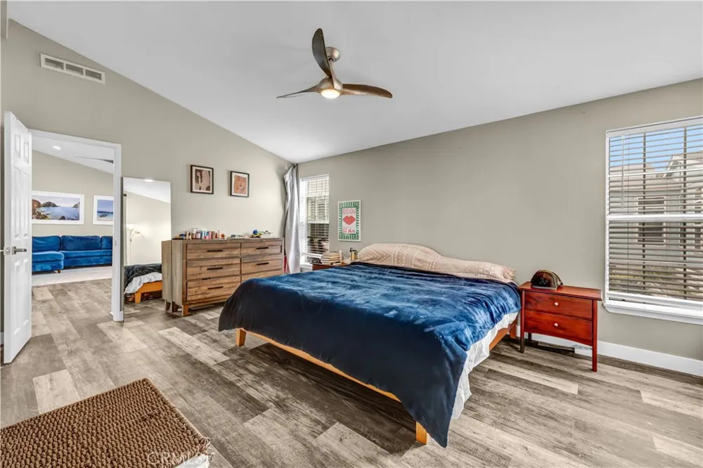 80 Huntington Street #218 Huntington Beach, CA 92648