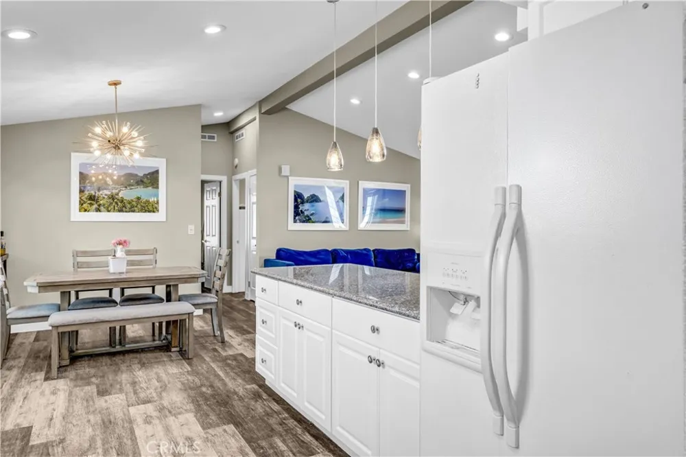 80 Huntington Street #218 Huntington Beach, CA 92648
