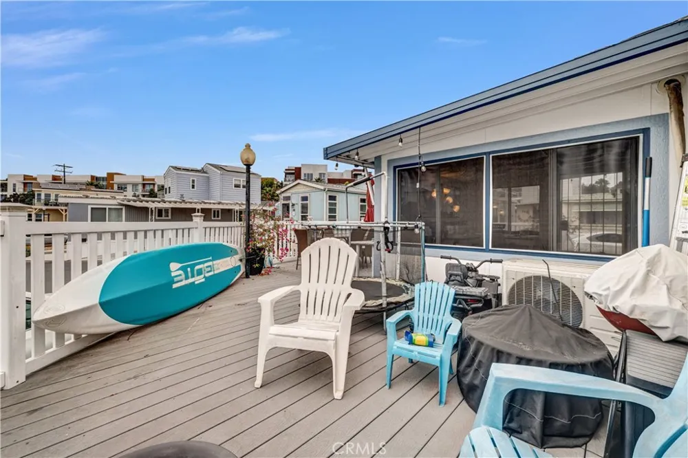 80 Huntington Street #218 Huntington Beach, CA 92648