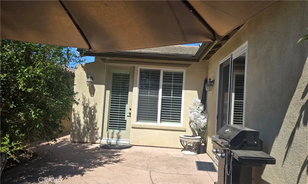 6 Saintsbury Irvine, CA 92602