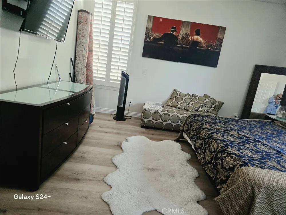 6 Saintsbury Irvine, CA 92602
