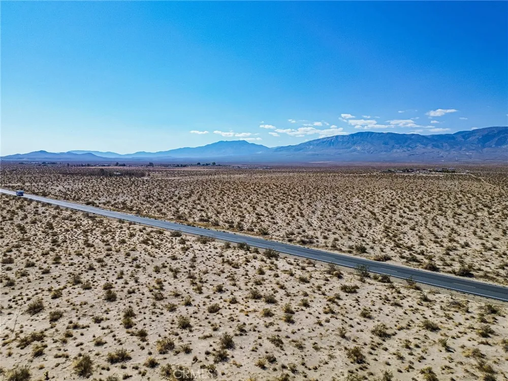 38000 Old Woman Springs Road Lucerne Valley, CA 92356