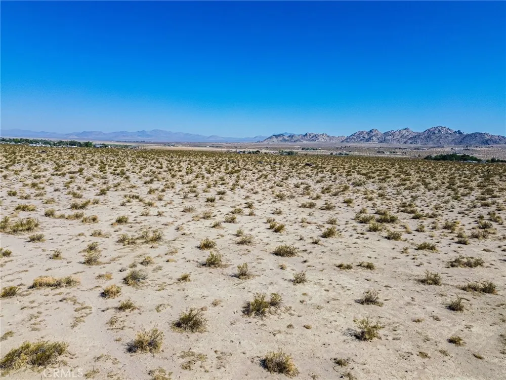38000 Old Woman Springs Road Lucerne Valley, CA 92356