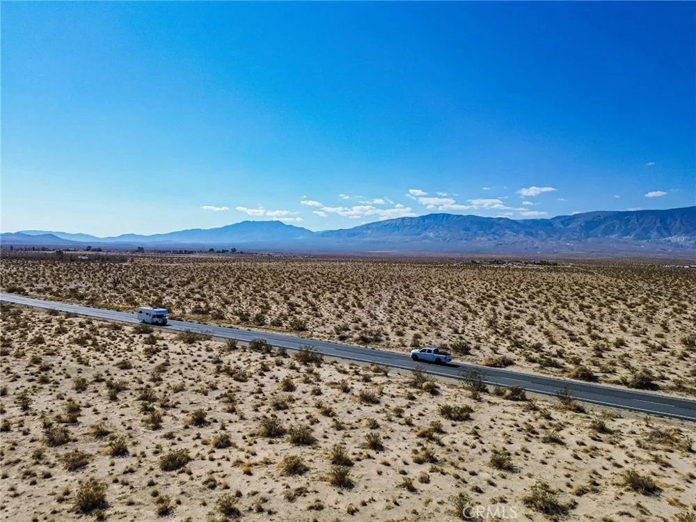 38000 Old Woman Springs Road Lucerne Valley, CA 92356