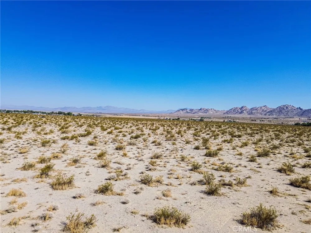 38000 Old Woman Springs Road Lucerne Valley, CA 92356