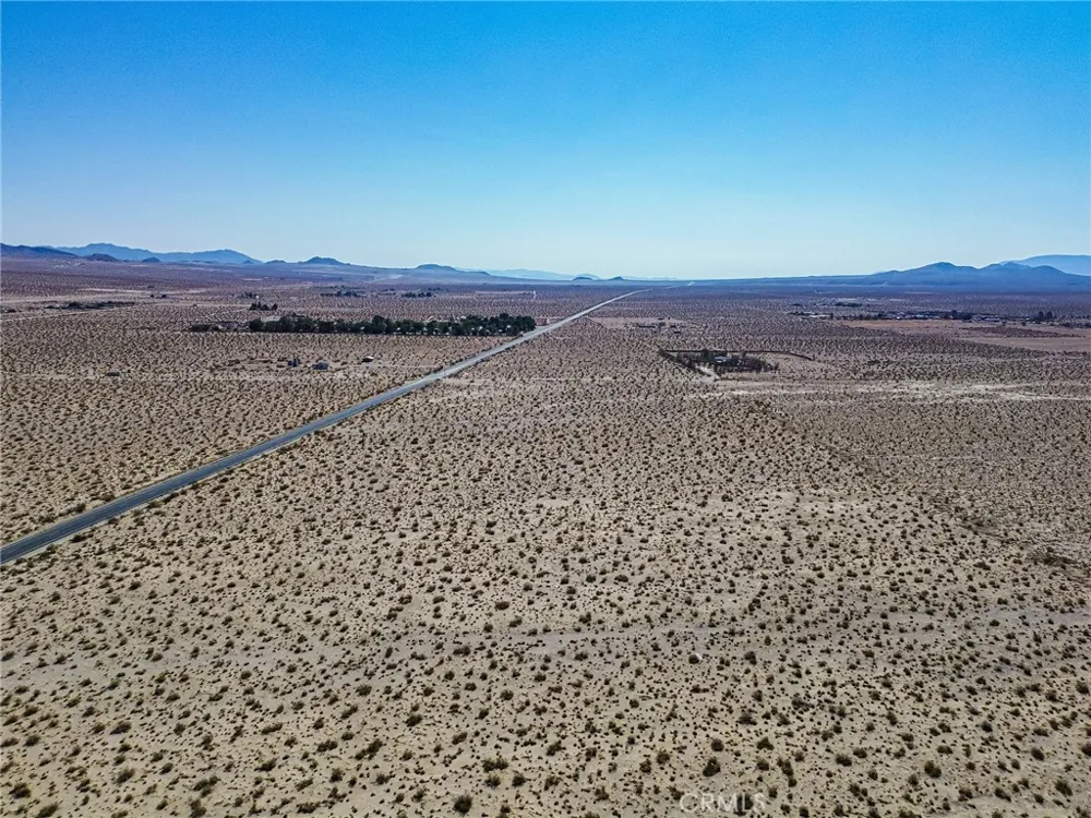 38000 Old Woman Springs Road Lucerne Valley, CA 92356