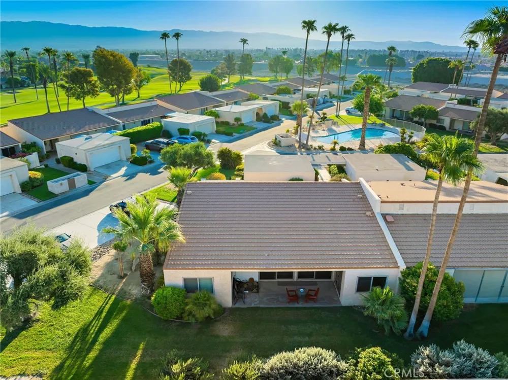 80071 Palm Circle Drive La Quinta, CA 92253