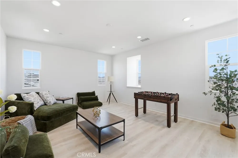 16145 Sandpiper Ave Chino, CA 91708