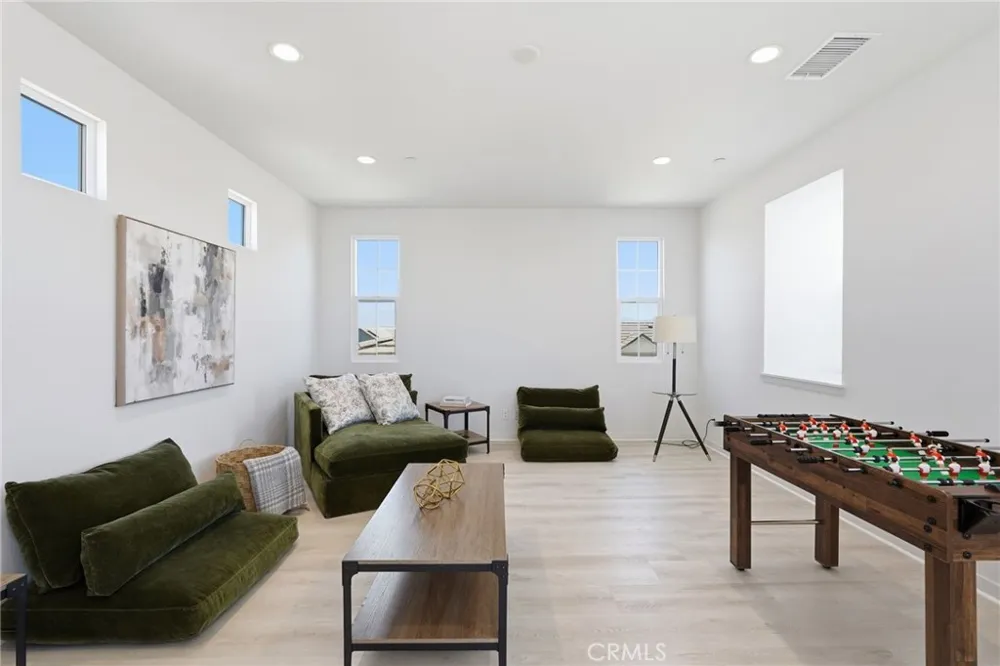 16145 Sandpiper Ave Chino, CA 91708