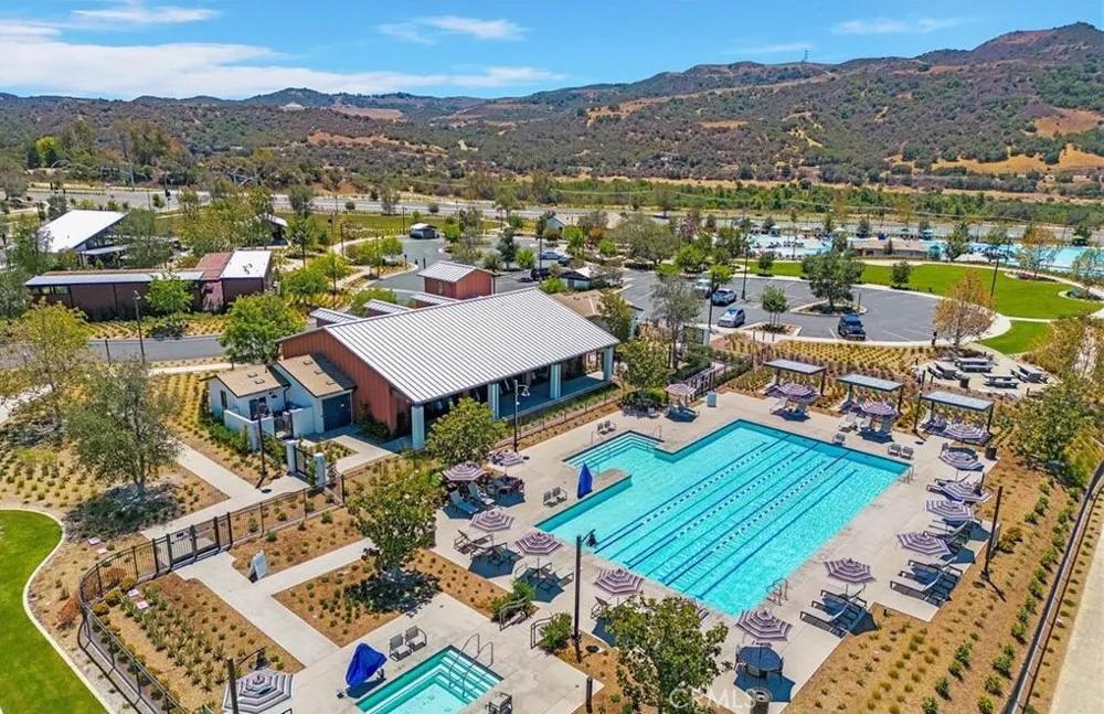 4 Cerro Court Rancho Mission Viejo, CA 92694