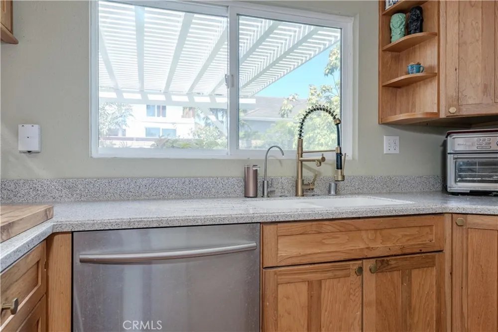 18839 Quince Circle Fountain Valley, CA 92708