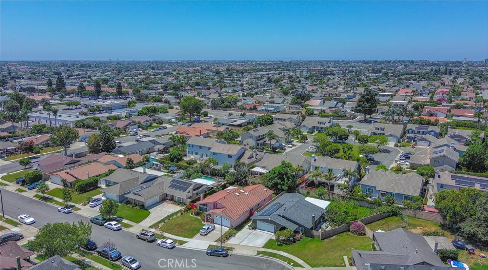 18839 Quince Circle Fountain Valley, CA 92708