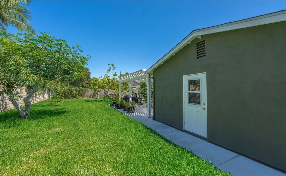 18839 Quince Circle Fountain Valley, CA 92708