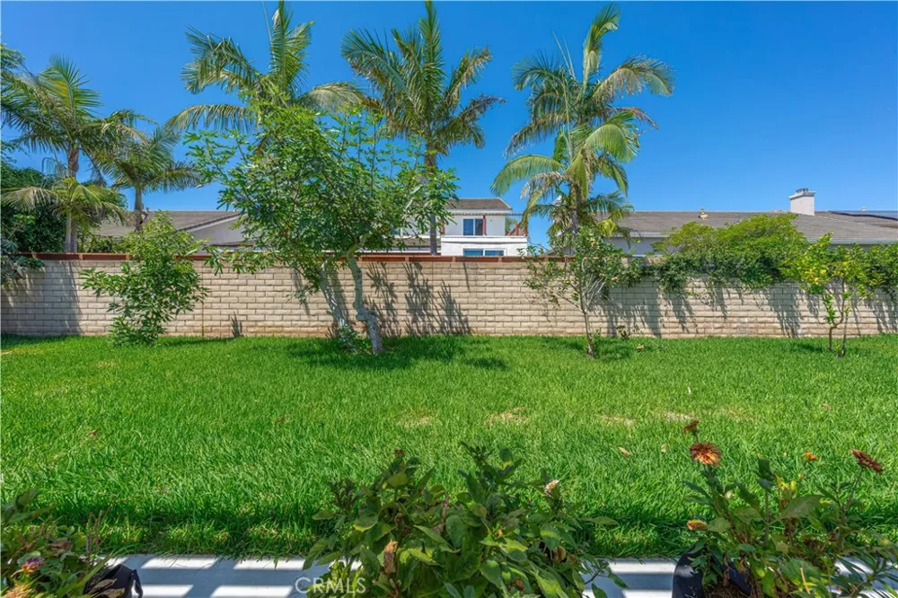 18839 Quince Circle Fountain Valley, CA 92708
