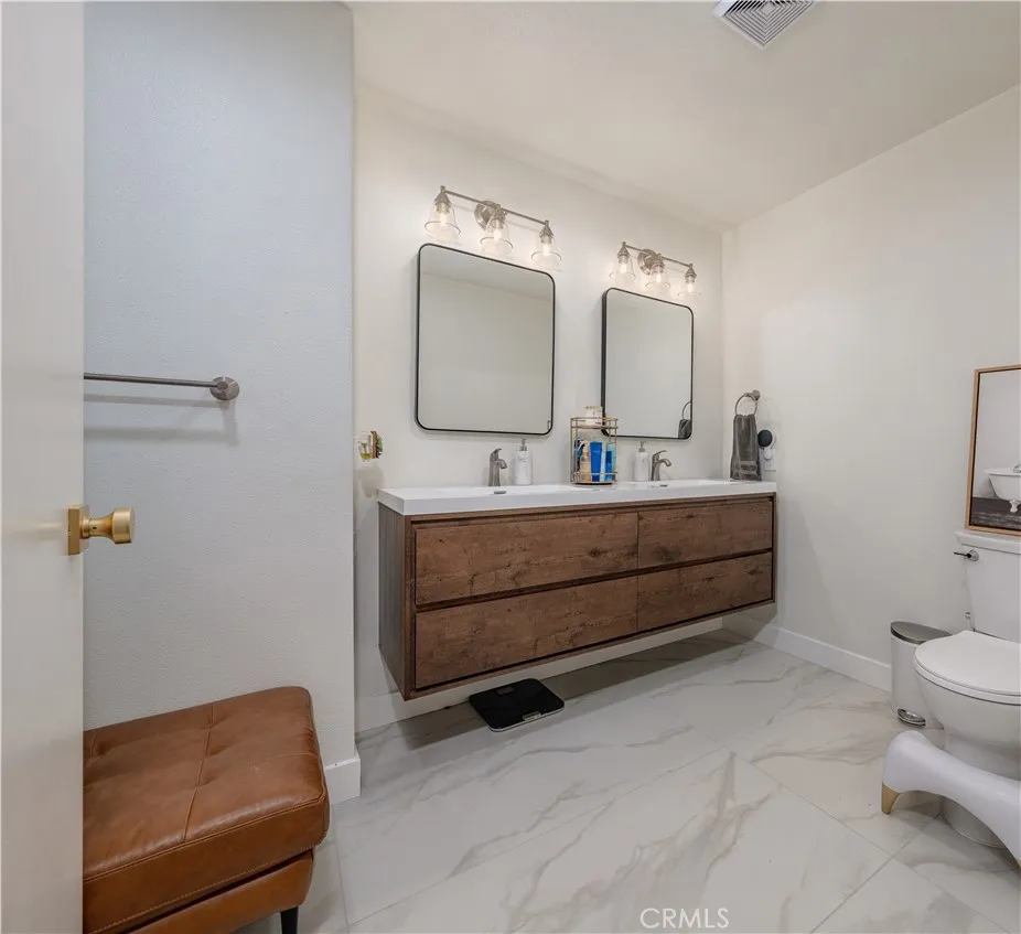 18839 Quince Circle Fountain Valley, CA 92708