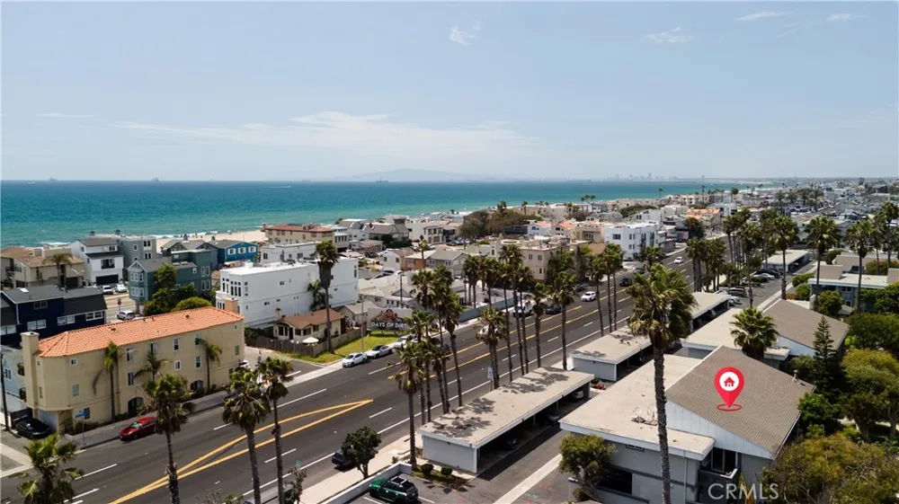 16962 Pacific Coast #201 Huntington Beach, CA 92649