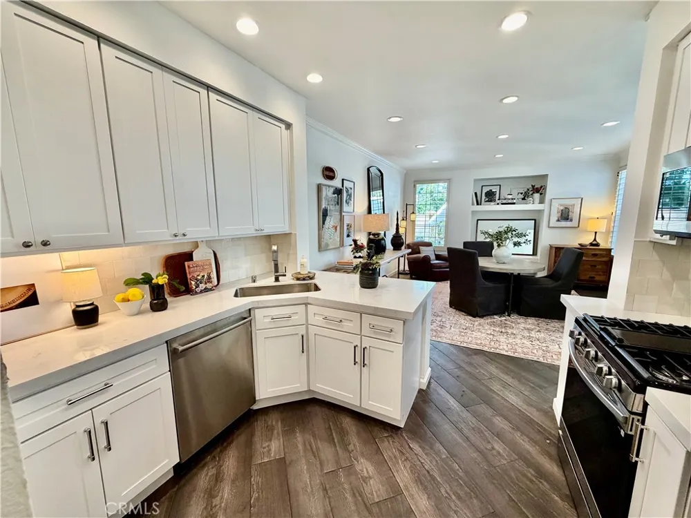 121 Sandcastle Aliso Viejo, CA 92656