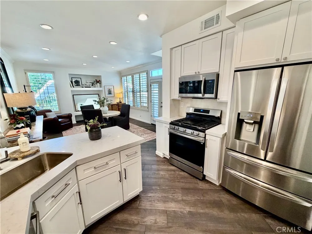 121 Sandcastle Aliso Viejo, CA 92656