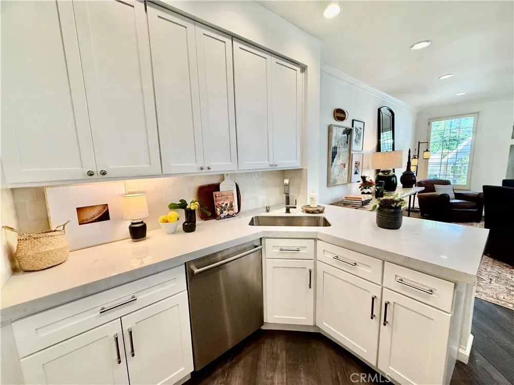 121 Sandcastle Aliso Viejo, CA 92656