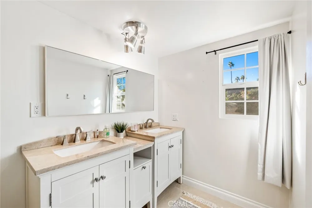 37320 Da Vall Rancho Mirage, CA 92270