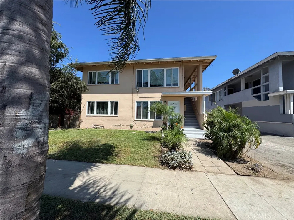1405 S Broadway Santa Ana, CA 92707