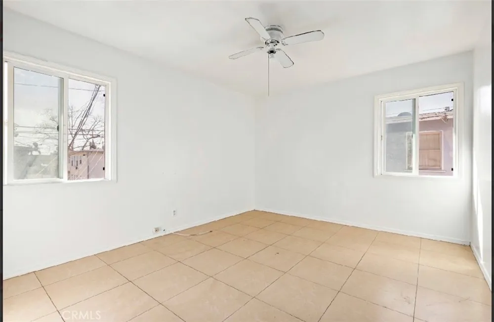 1405 S Broadway Santa Ana, CA 92707