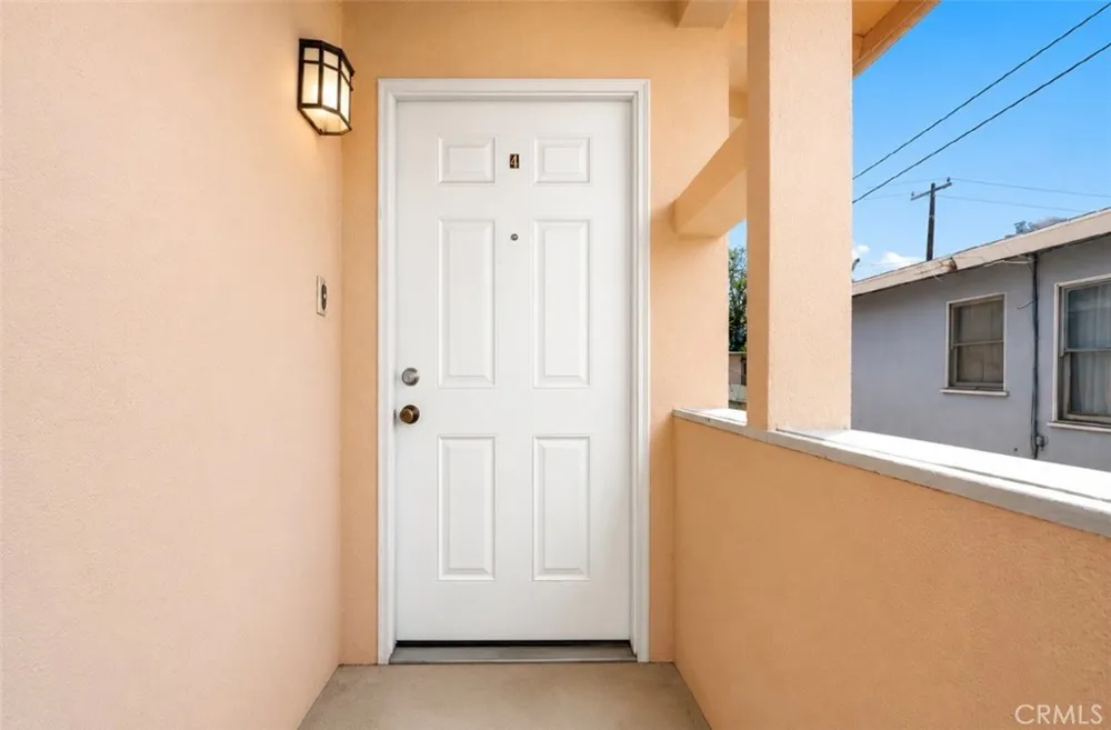 1405 S Broadway Santa Ana, CA 92707