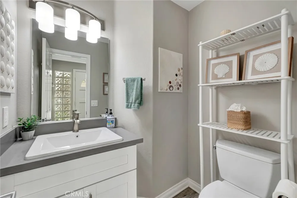 1209 Alabama Street Huntington Beach, CA 92648