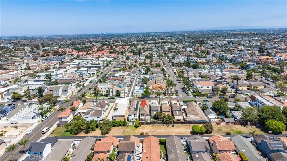 1209 Alabama Street Huntington Beach, CA 92648