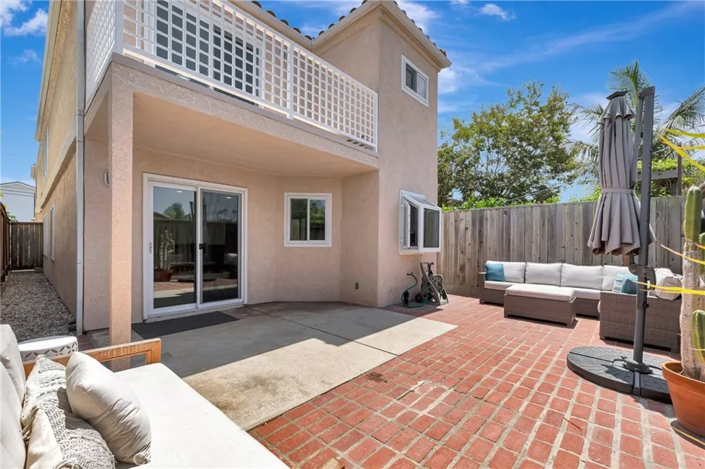1209 Alabama Street Huntington Beach, CA 92648