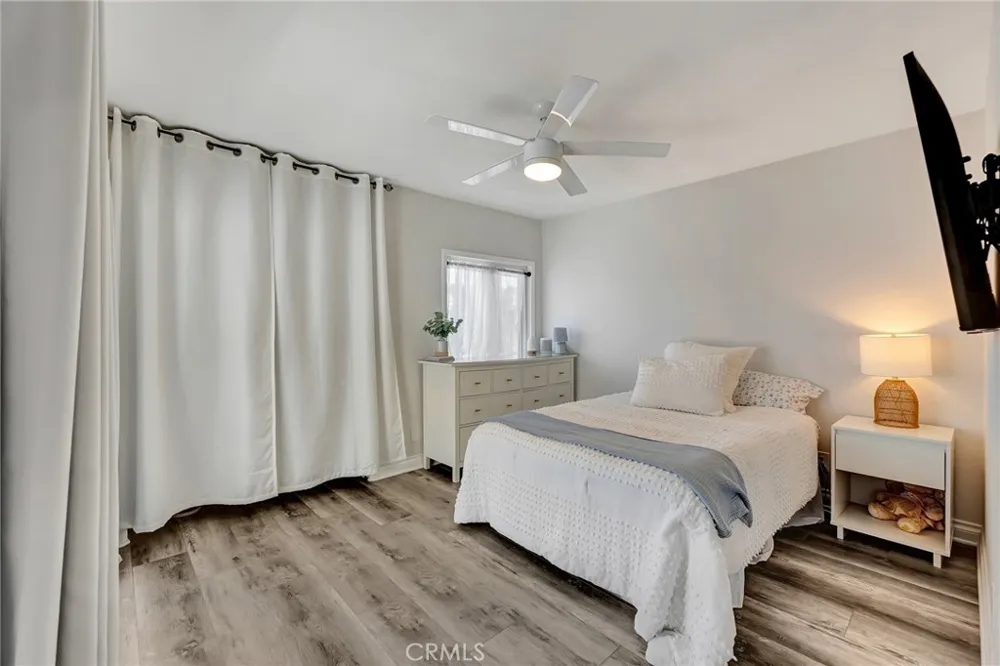 1209 Alabama Street Huntington Beach, CA 92648