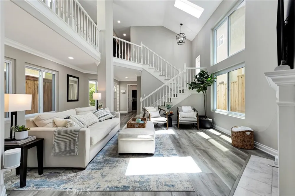 1209 Alabama Street Huntington Beach, CA 92648
