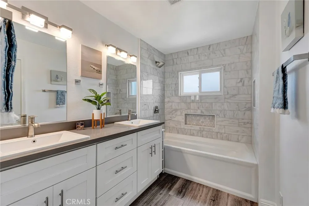 1209 Alabama Street Huntington Beach, CA 92648