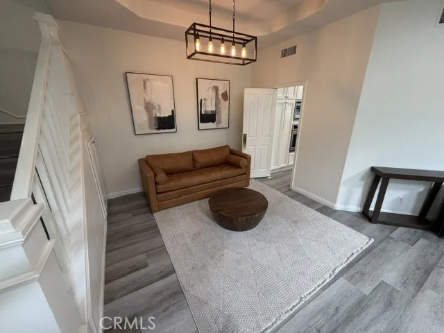 2517 Tequestra Tustin, CA 92782