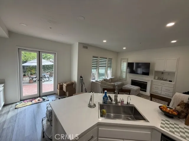 2517 Tequestra Tustin, CA 92782