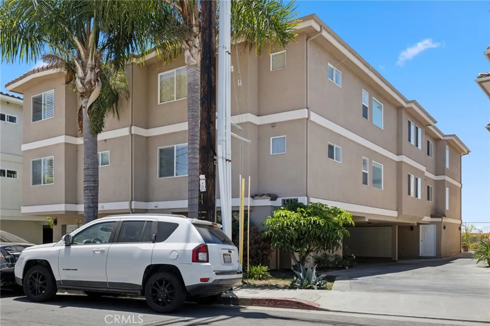 1511 Buena #101 San Clemente, CA 92672