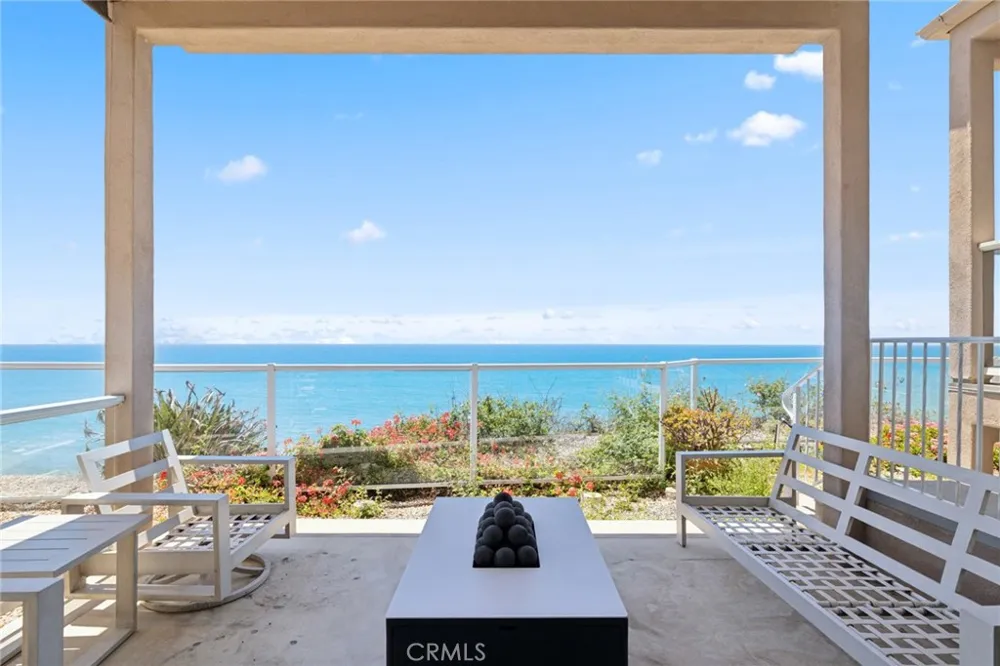 1511 Buena #101 San Clemente, CA 92672