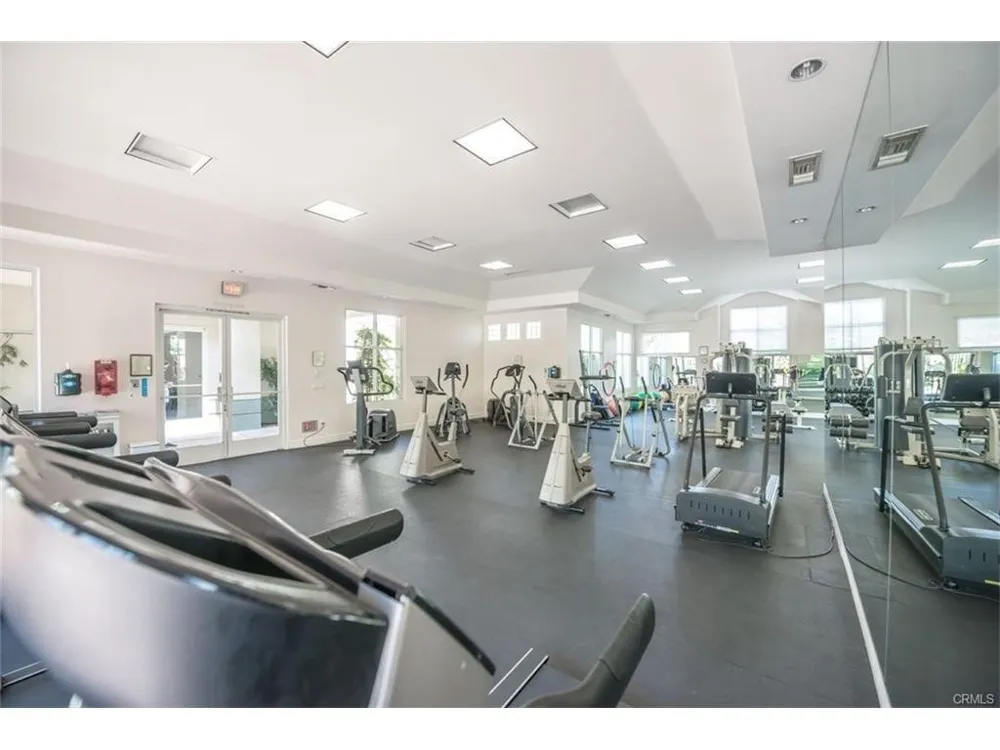 2243 Martin #211 Irvine, CA 92612