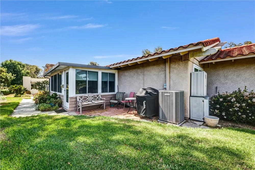 3050 Via Serena S #B Laguna Woods, CA 92637